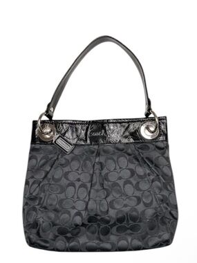 Coach Ashley Hippie Bag-EUC